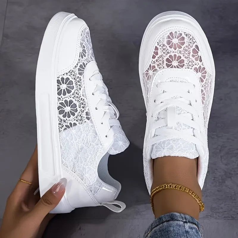 Women's sneakers with lace panel detailing and flat rubber sole