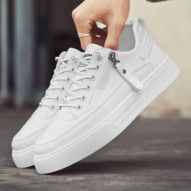 Sneaker basse homme à lacets, détail zip côté, semelle caoutchouc antidérapante texturée
