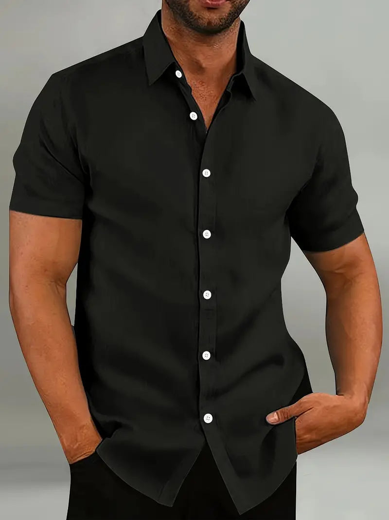 Chemise à manches courtes en tissu souple, col structuré et fermeture boutonnée, homme