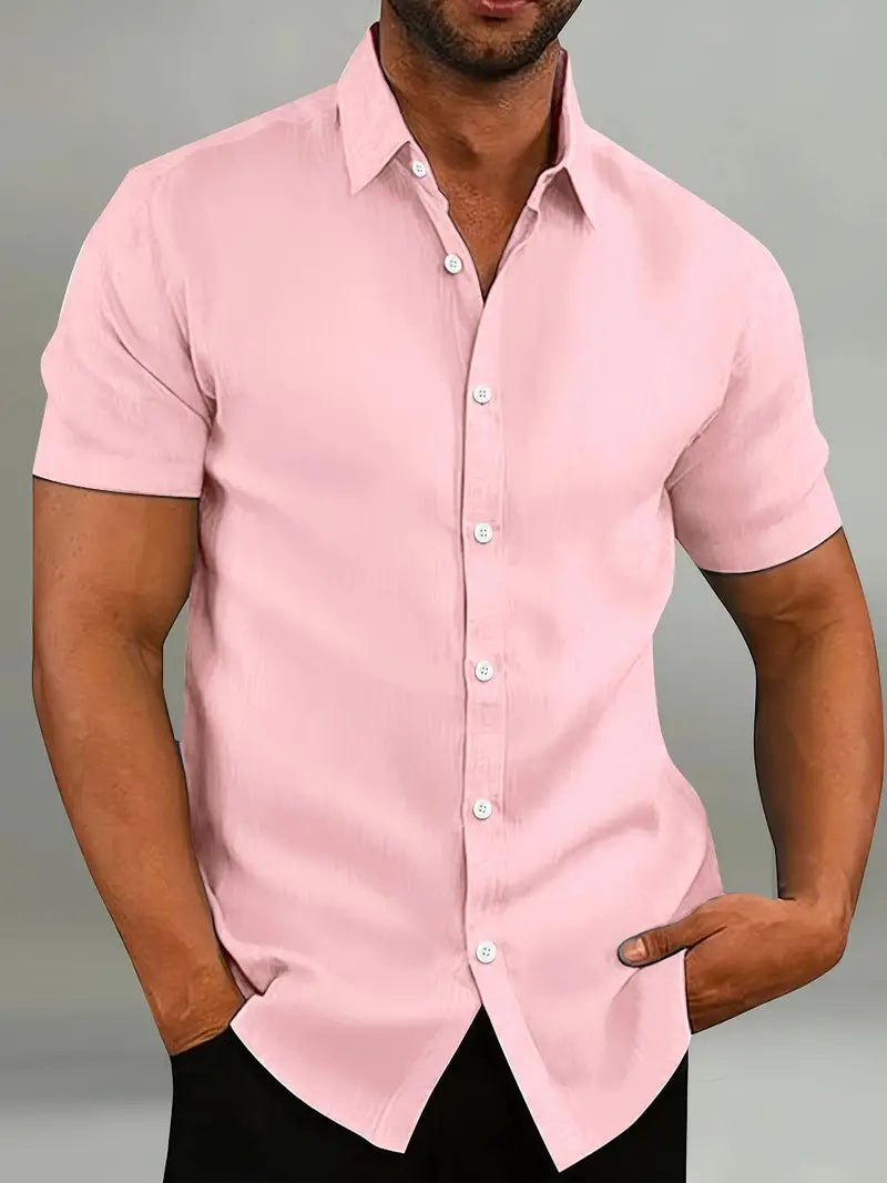 Chemise boutonnée légère à col droit, manches courtes et coupe ajustée pour homme
