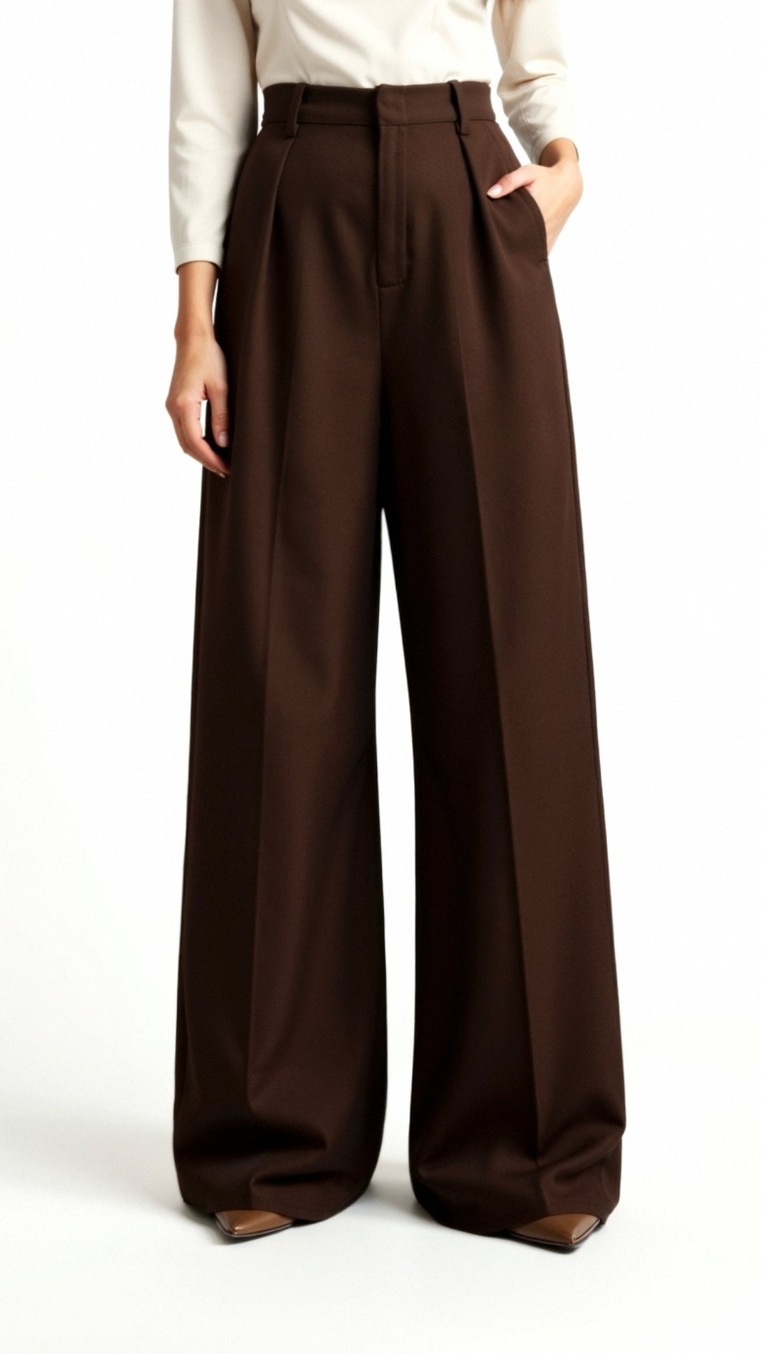 Pantalon taille haute à coupe large, plis structurés et poches, vue de dos