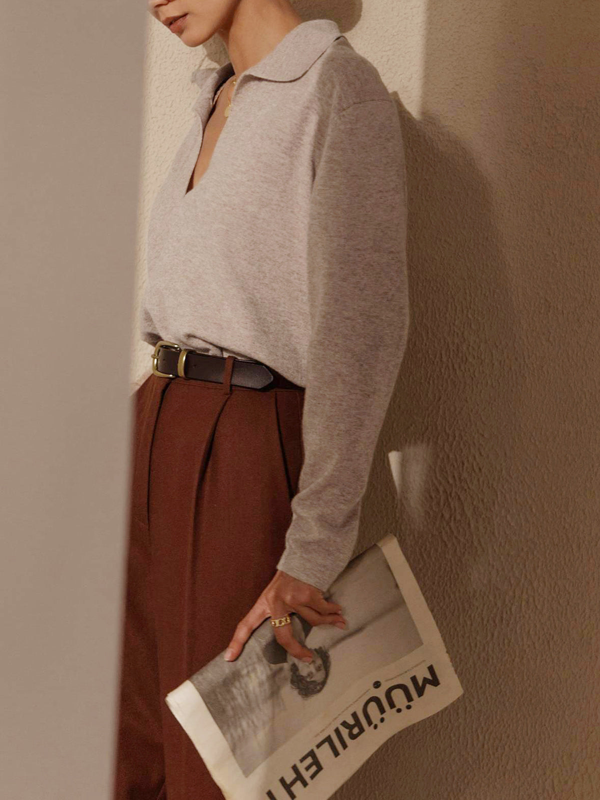 Pull à manches longues avec col et coupe décontractée