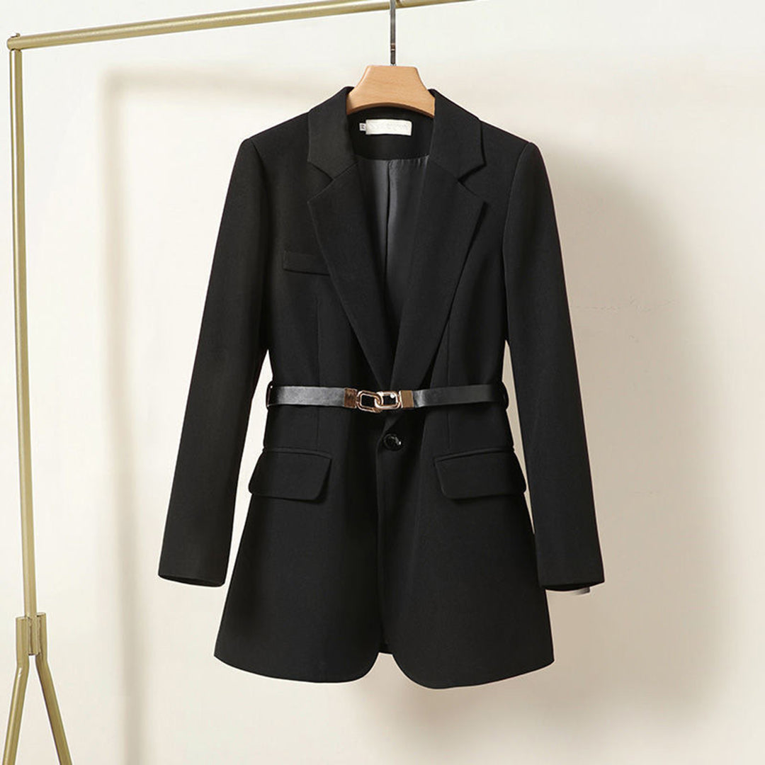 Veste longue à ceinture nouée, coupe enveloppante et ajustée pour femme