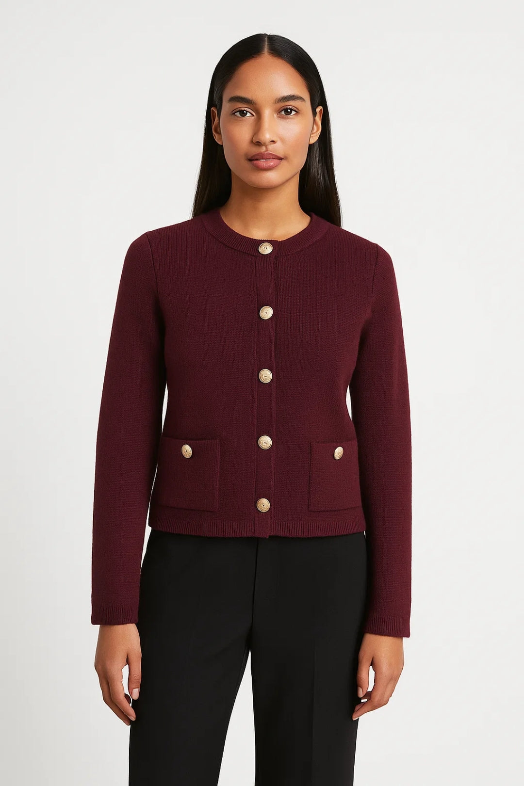 Cardigan en maille fine boutonné à poches plaquées, coupe courte, pour femme