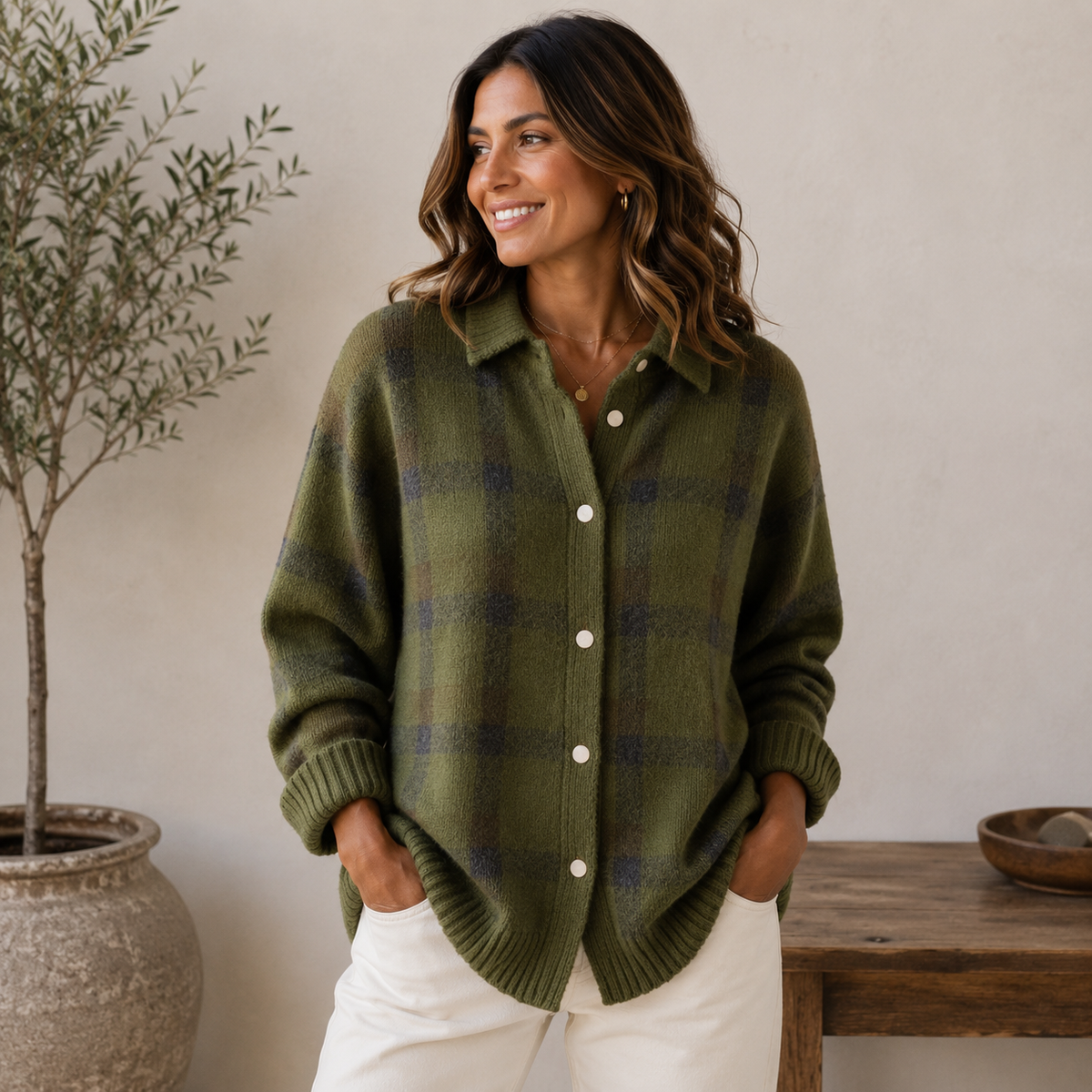 Women's autumn winter knit cardigan with button placket and regular length
