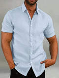 Chemise en tissu léger à manches courtes, col structuré et boutonnage avant, coupe ajustée homme