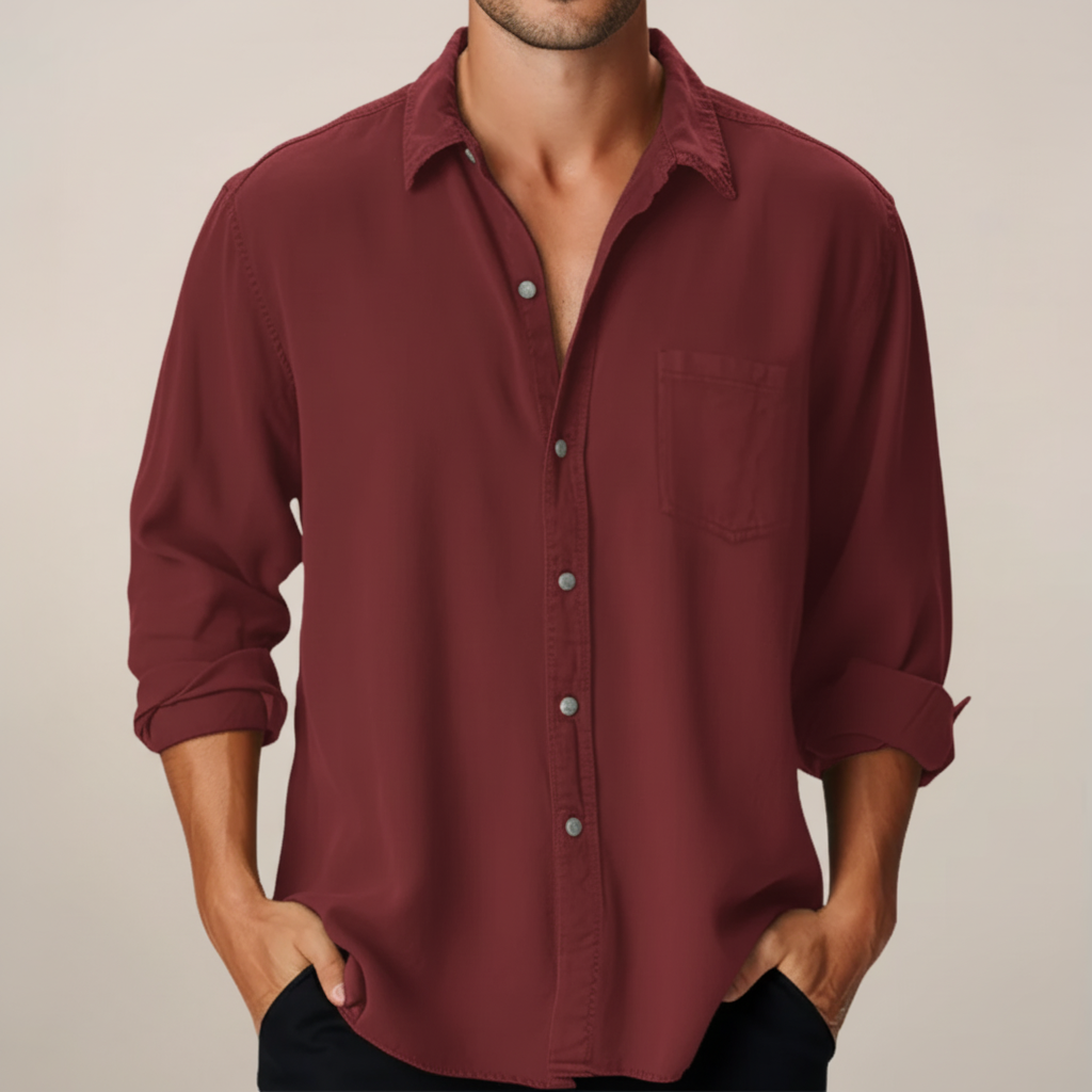 Chemise boutonnée manches longues, col souple, ourlet arrondi, usage quotidien homme