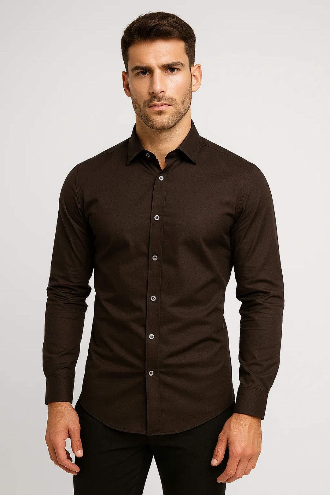 Chemise homme ajustée en stretch, col boutonné, silhouette slim, manches longues
