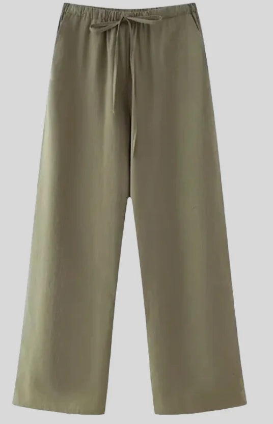 Ensemble avec haut à manches longues et pantalon droit
