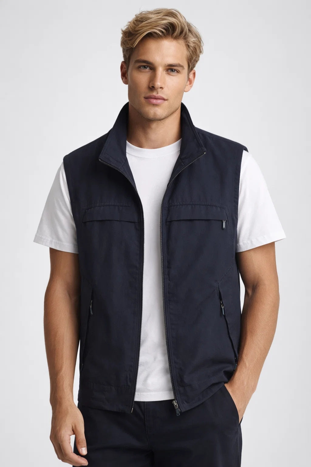 Gilet sans manches zippé homme, col montant et poches zippées latérales
