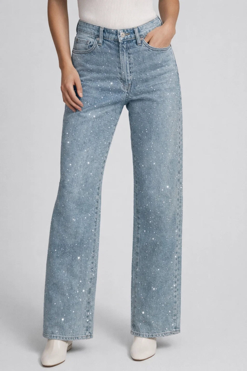 Jean évasé taille haute avec détails brillants