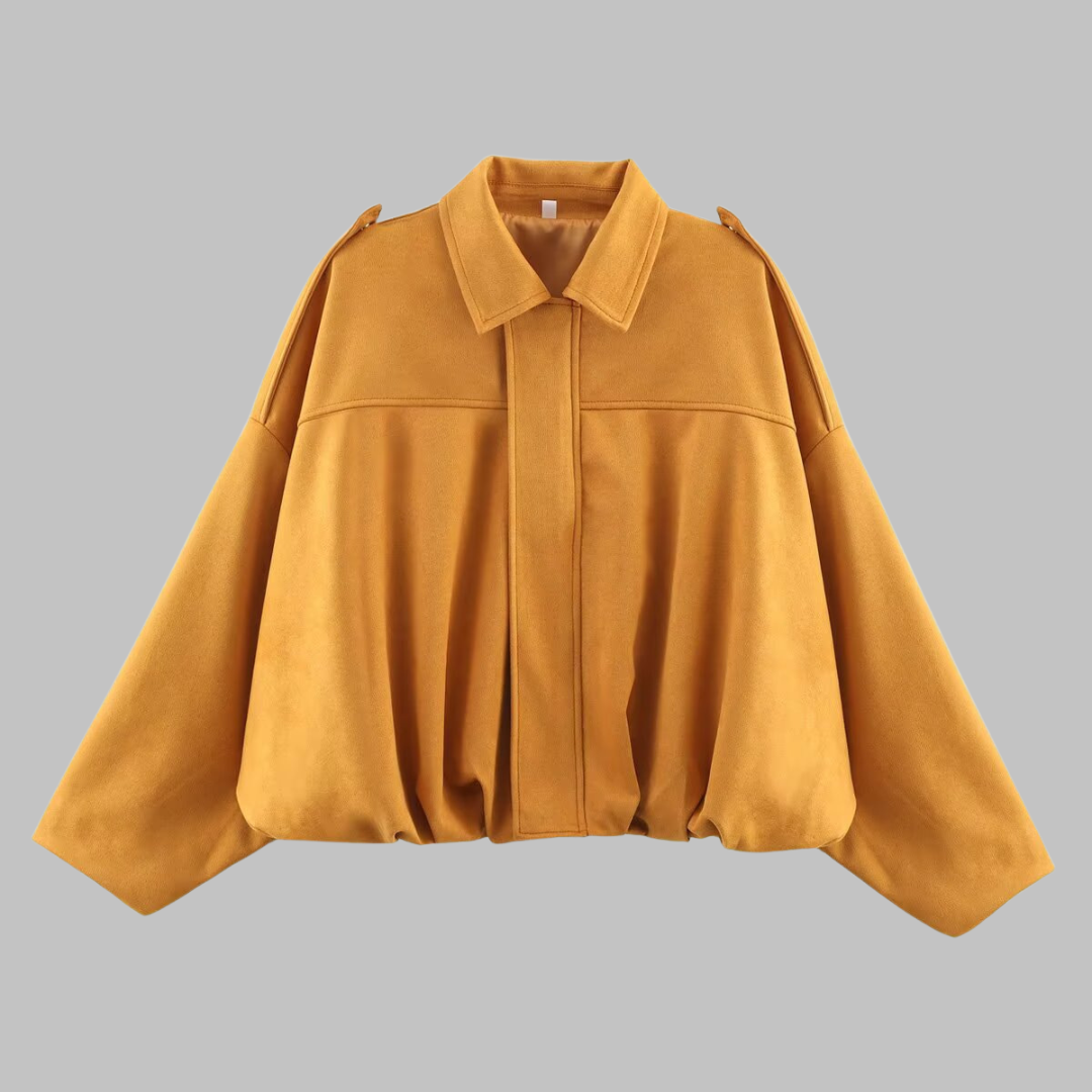 Relaxed oversized cropped jacket for women with a classic collar and modern cut