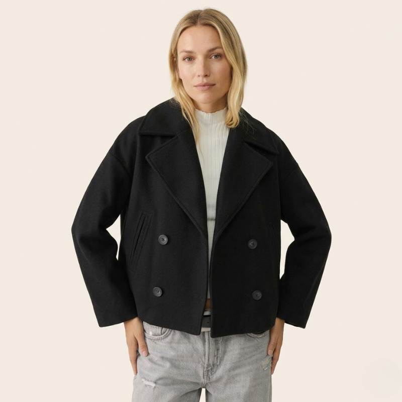 Manteau court croisé, larges revers en col V, ceinture à nouer, femme