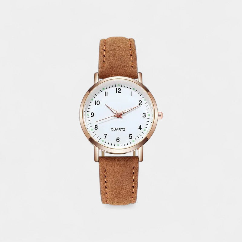 Montre à quartz boîtier rond bracelet cuir, vue d'ensemble