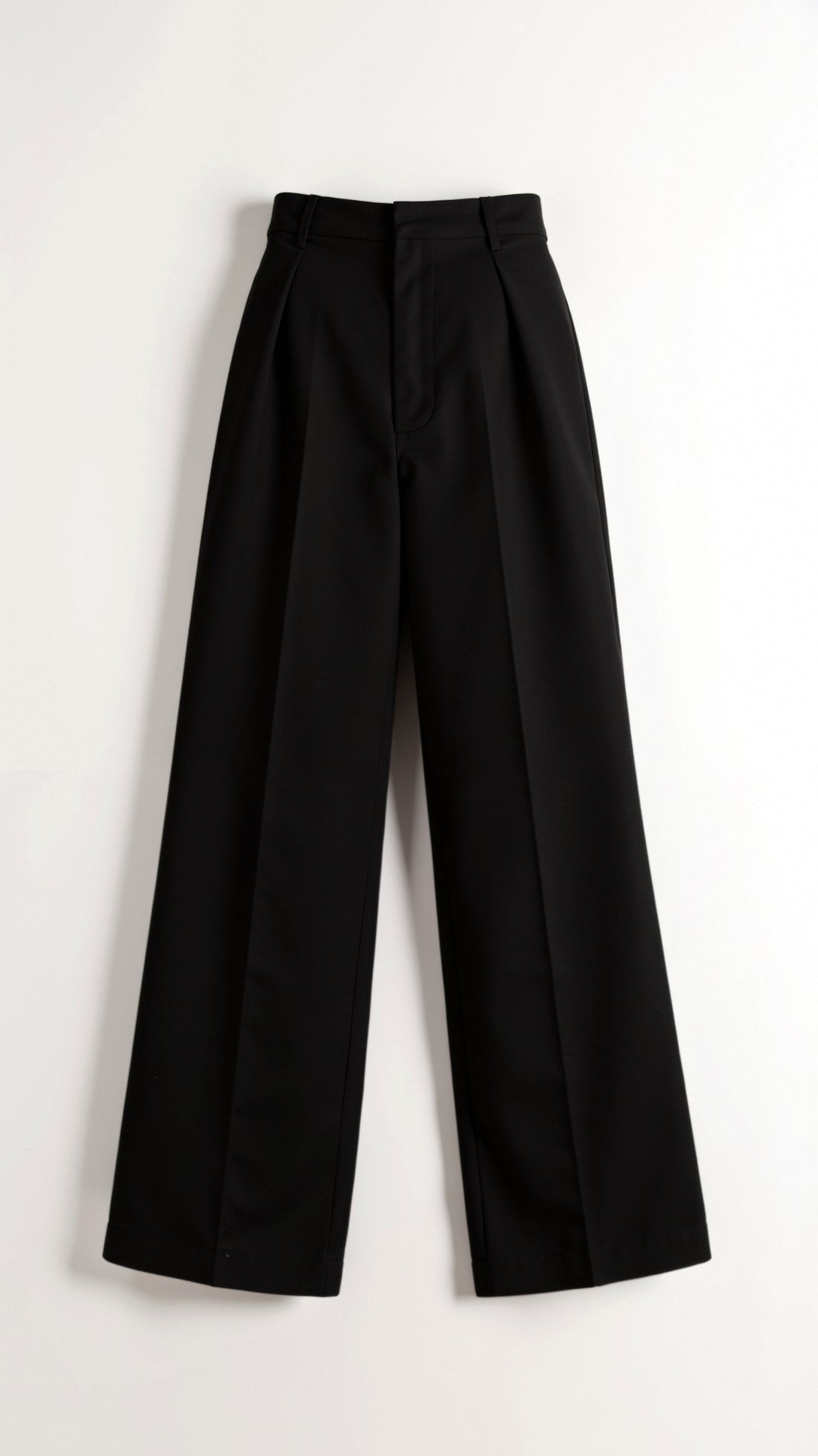 Pantalon tissé à taille haute, coupe large droite avec plis avant, vue de face