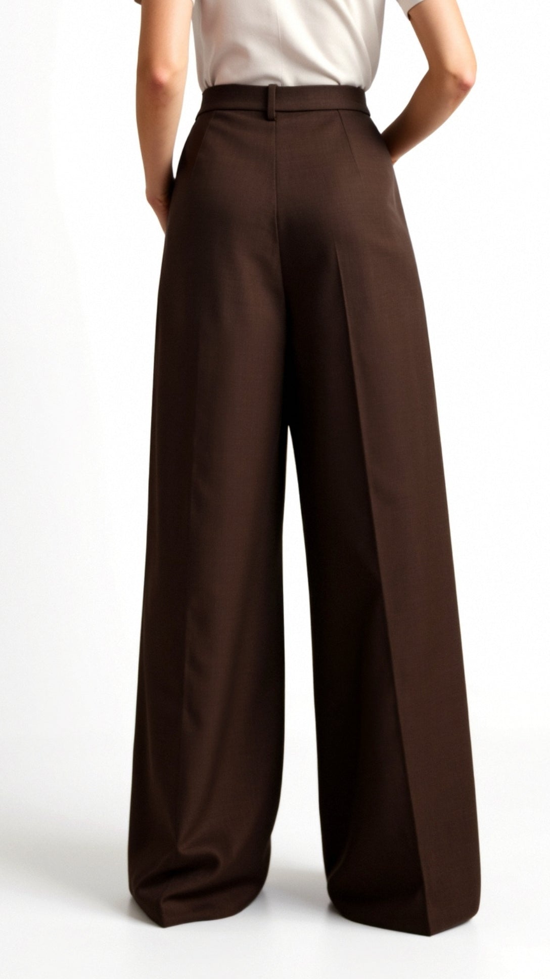 Pantalon taille haute à jambes larges, coupe droite fluide, plis avant, femme